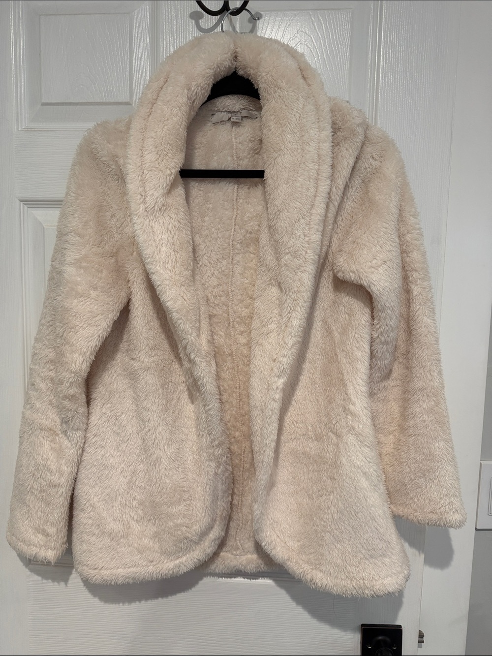 Plush Open-Front Faux-Fur Jacket — Cream size medium